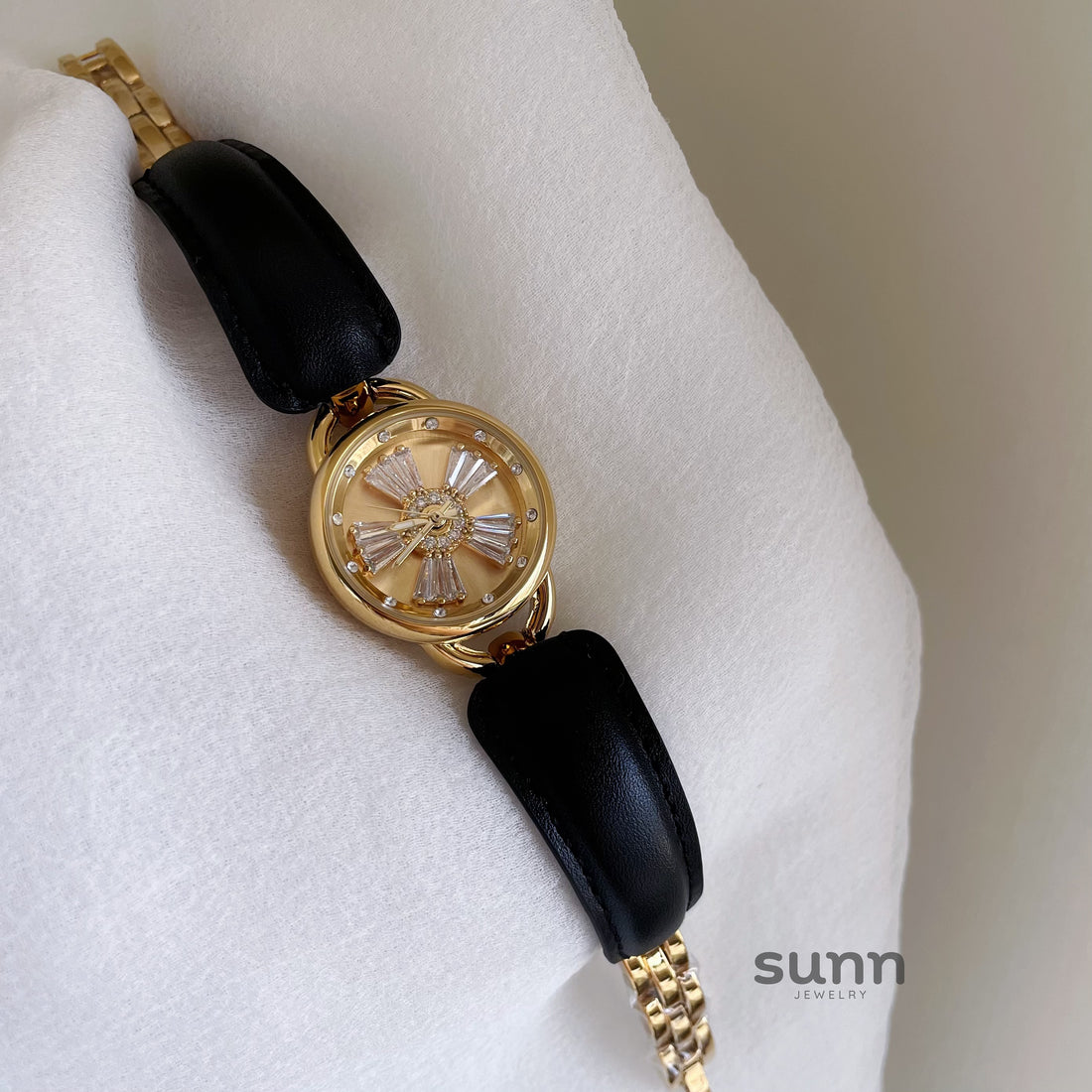 Nailah Delicate Bracelet Watch [W6WIVZWO]