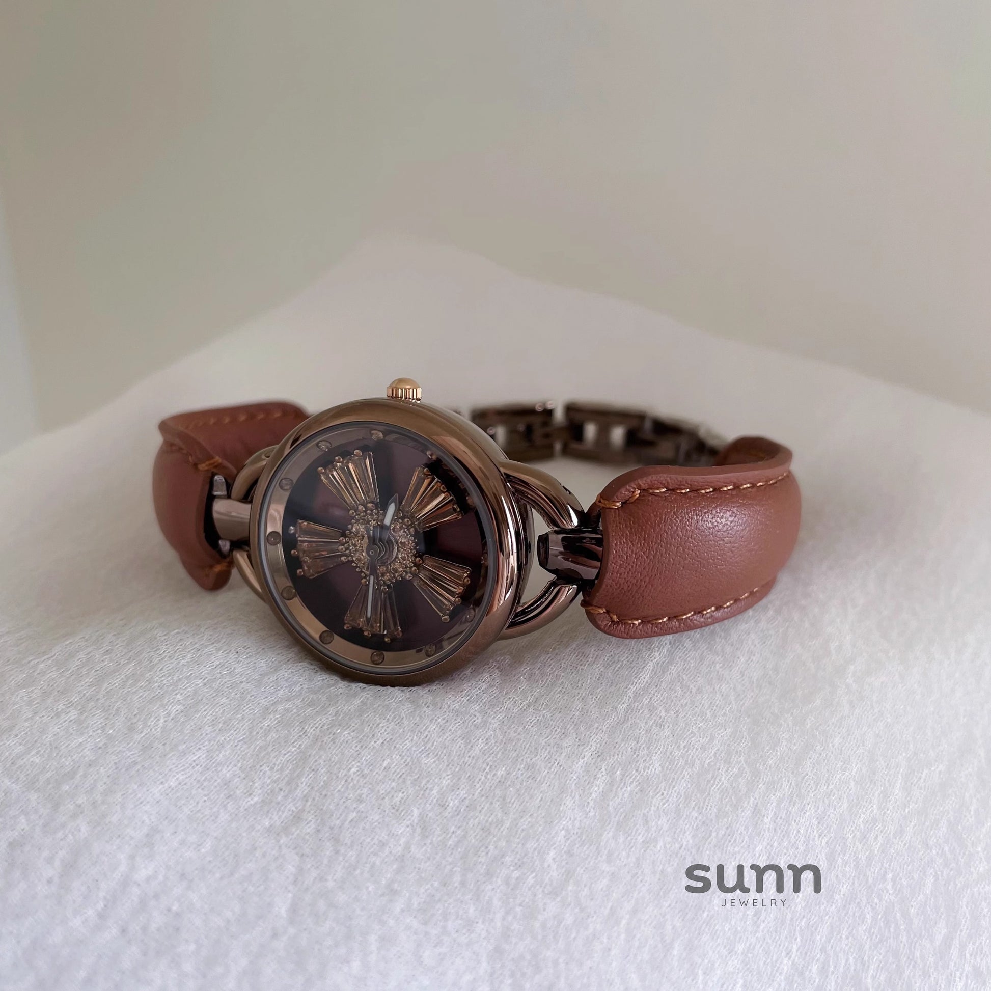 Nailah Delicate Bracelet Watch [8MIRZU2K]
