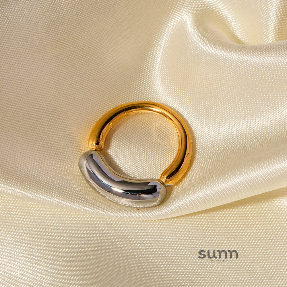 Naima Color-Block Statement Ring