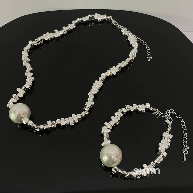 Naima Shattered Pearl Necklace
