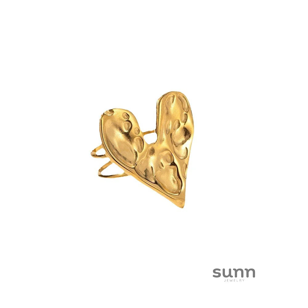 Nainika Hammered Heart Ring