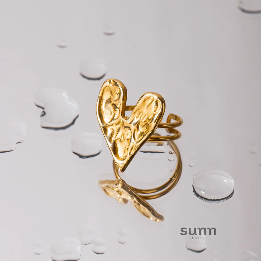 Nainika Hammered Heart Ring