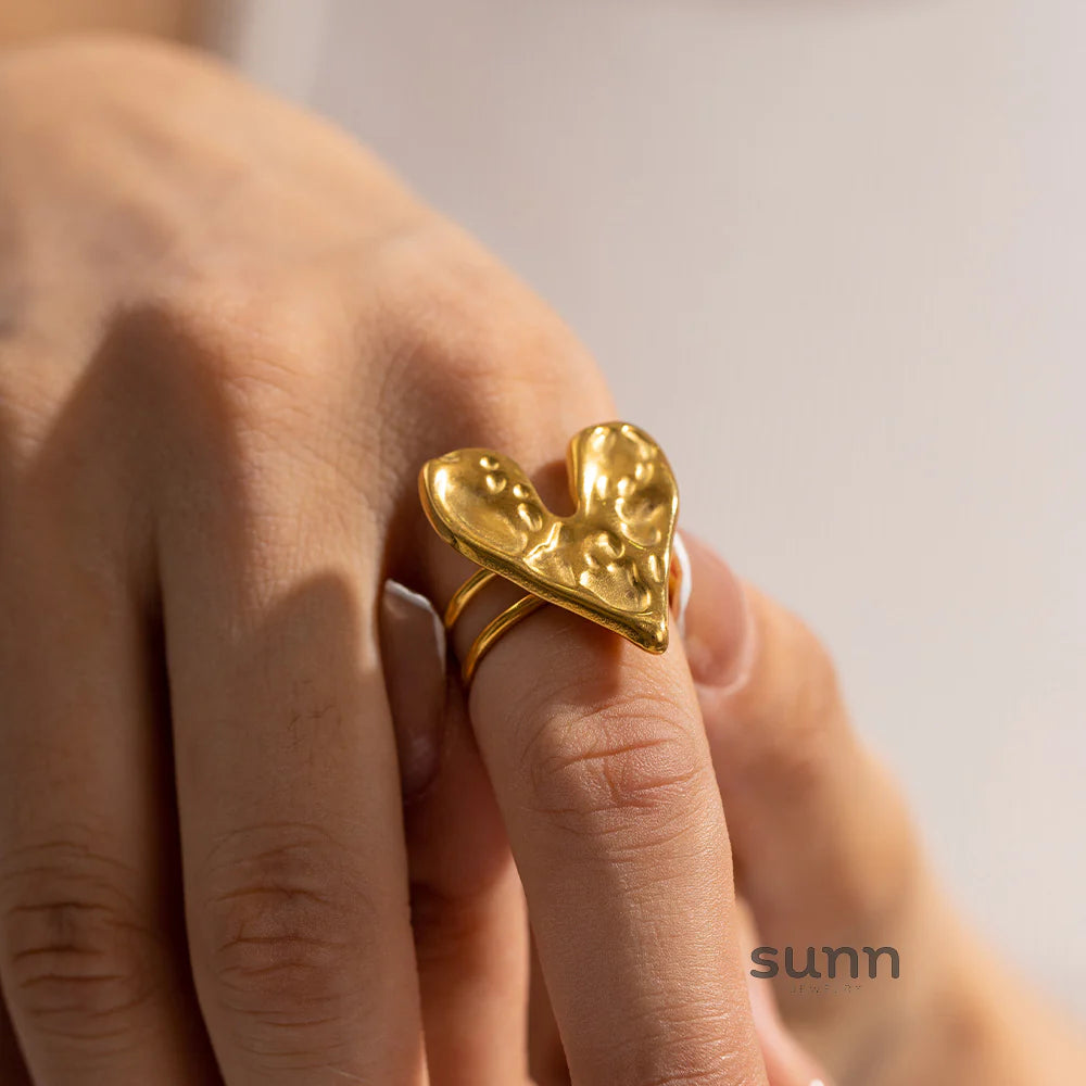 Nainika Hammered Heart Ring