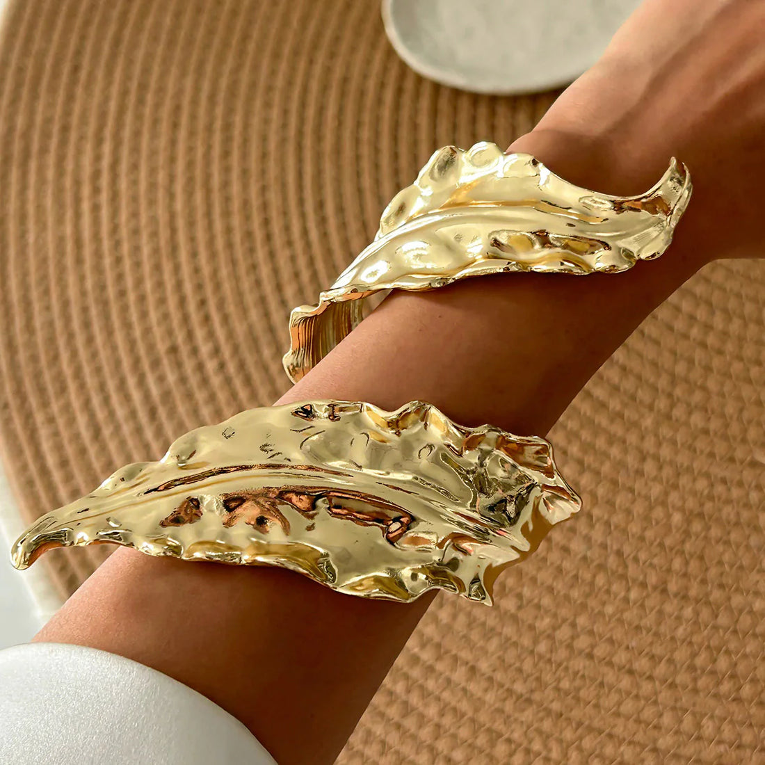 Naiomi Irregular Leaf Cuff