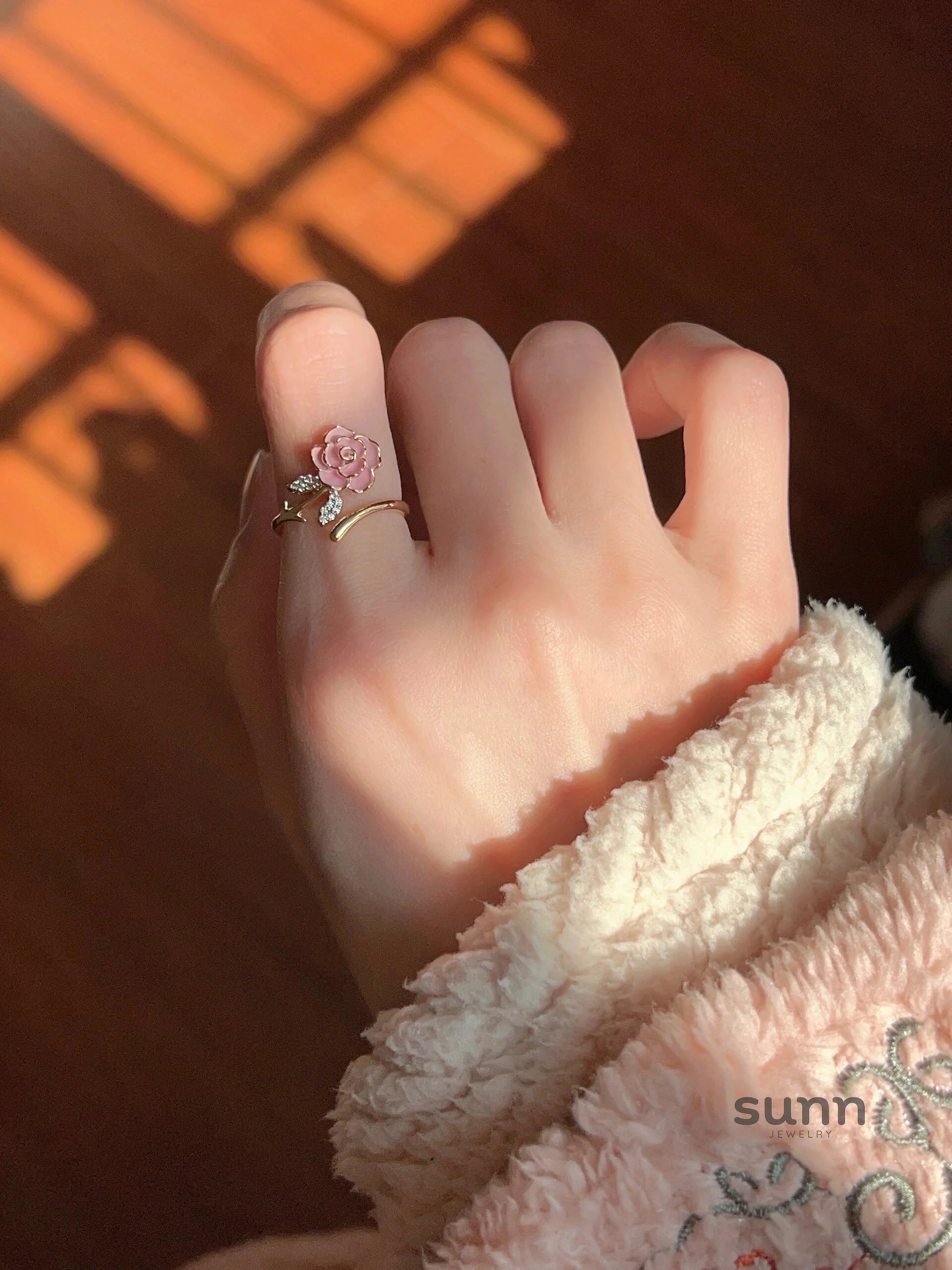 Nakiyah Vintage Embellished Rings