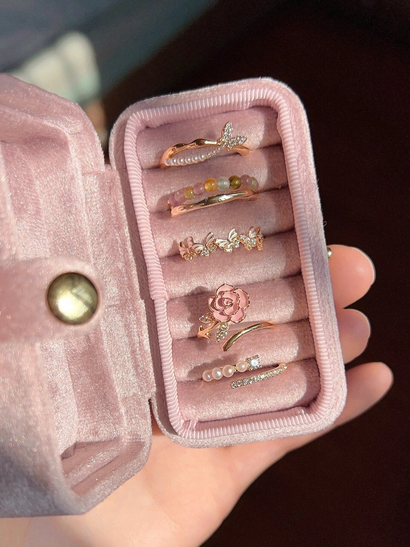 Nakiyah Vintage Embellished Rings