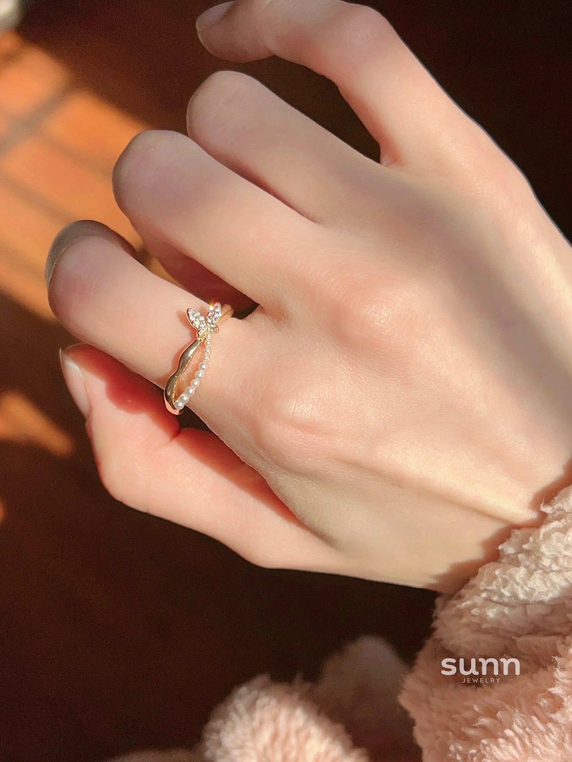 Nakiyah Vintage Embellished Rings