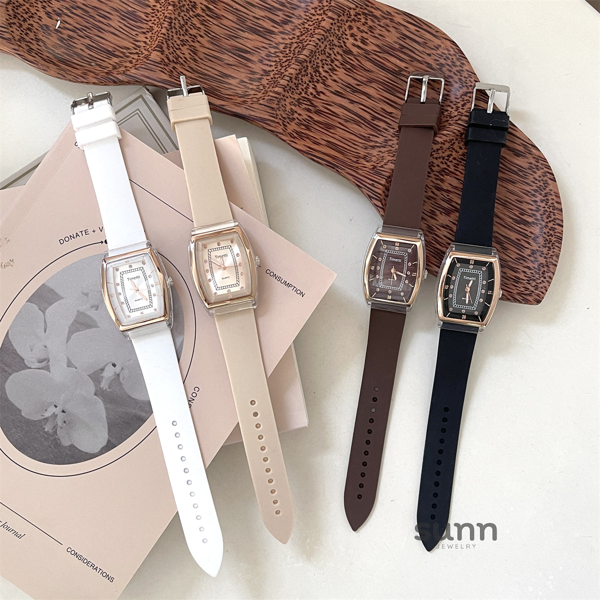Nalaya Modern Barrel Watch [76RPSL97]