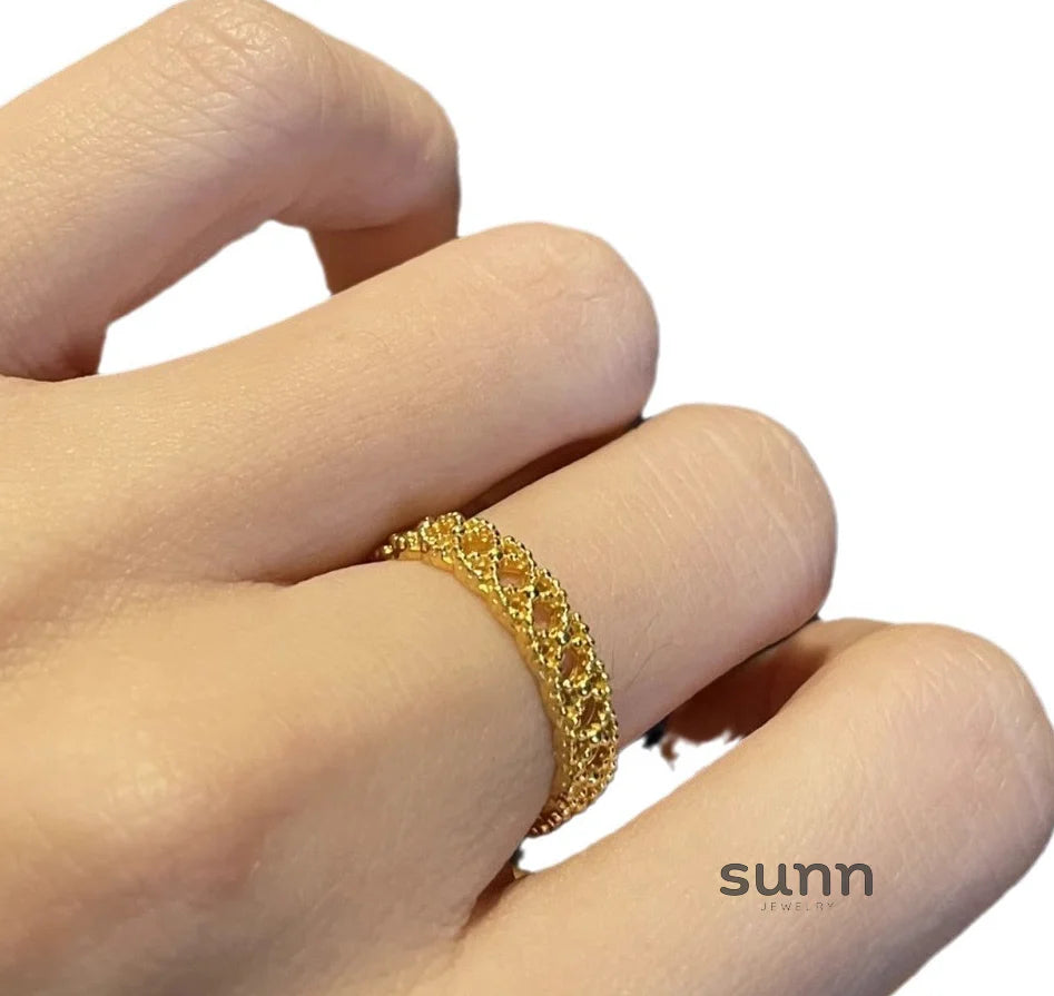 Nancy Gold Star Filigree Ring