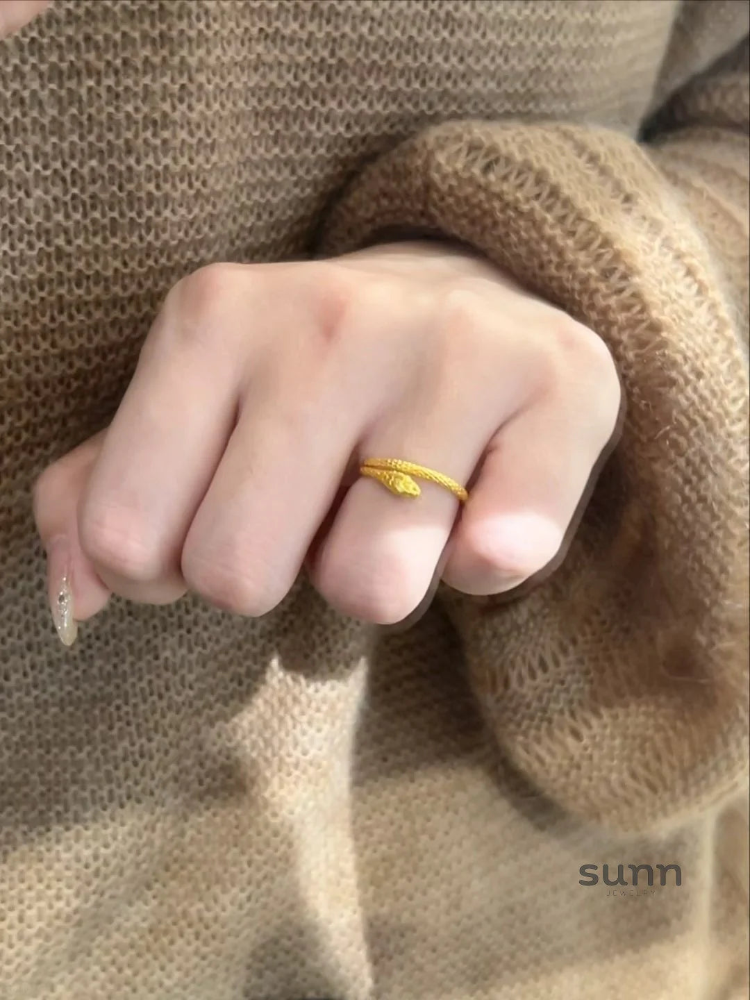 Nashly Brushed Serpent Ring