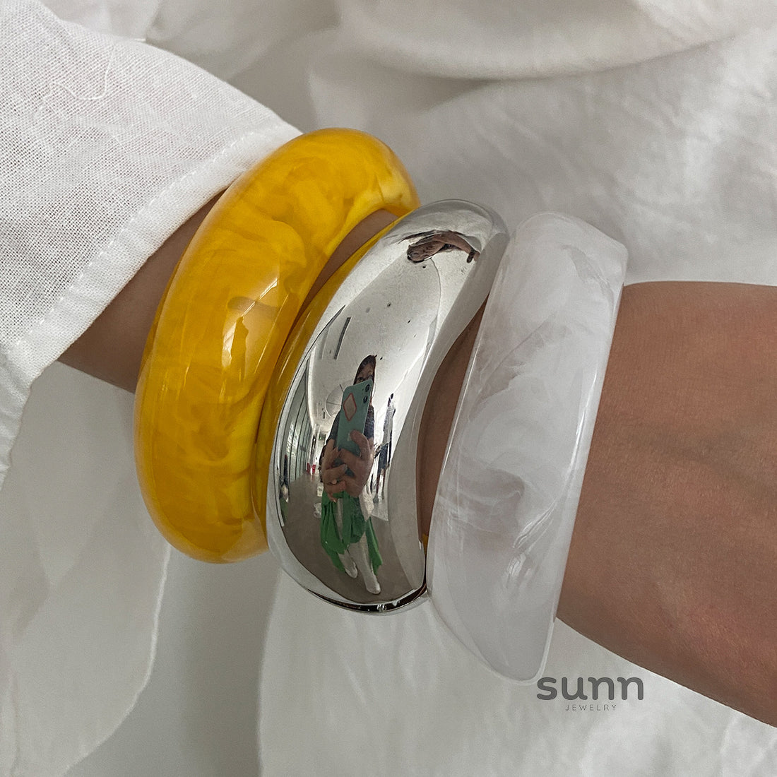 Nasra Marbled Resin Bangle [F7JLBLUI]