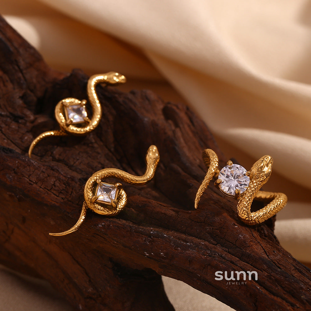 Natania Gold Serpent Zircon Earrings [EZEJK2YY]
