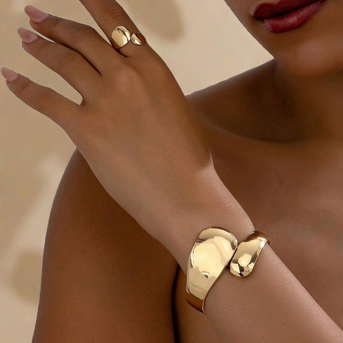 Nathalie Geometric Open Jewelry Set