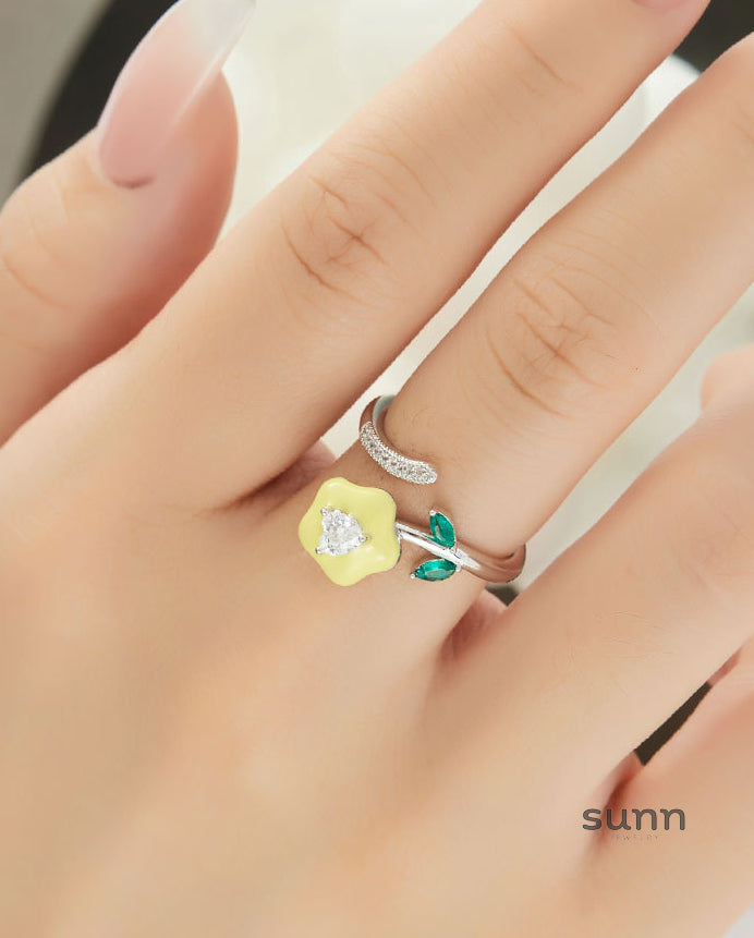 Nautica Forest Bloom Ring [73WZO49W]