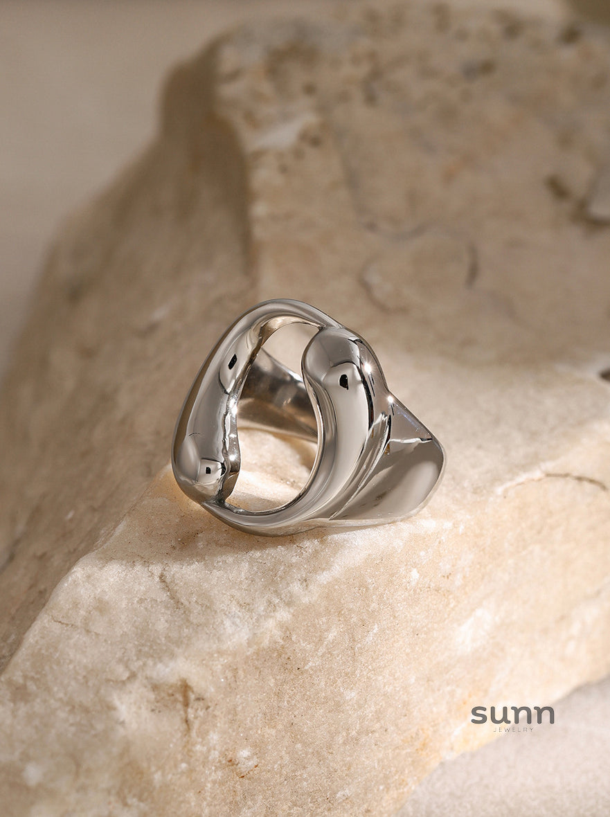 Nautica Gold Waterdrop Ring [GAXT9IJB]