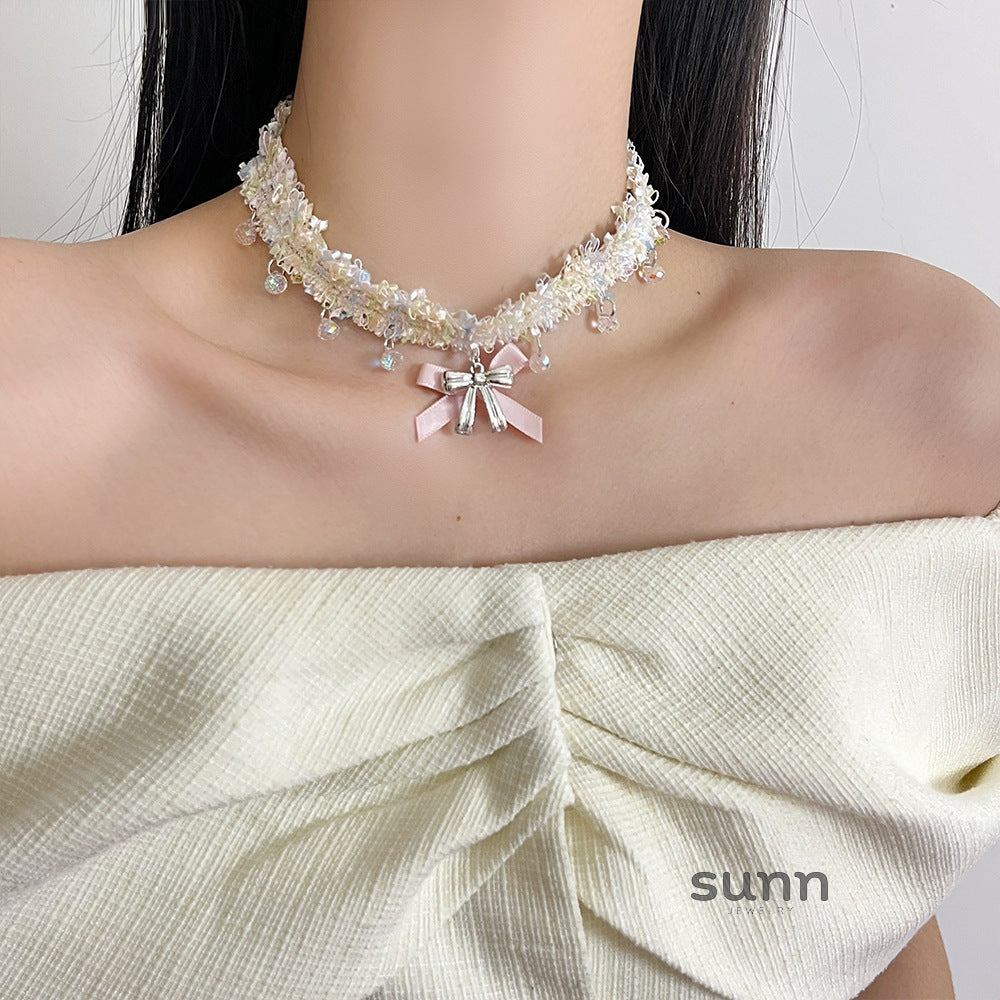 Navaeh Lace Plush Bow Choker [00179574]