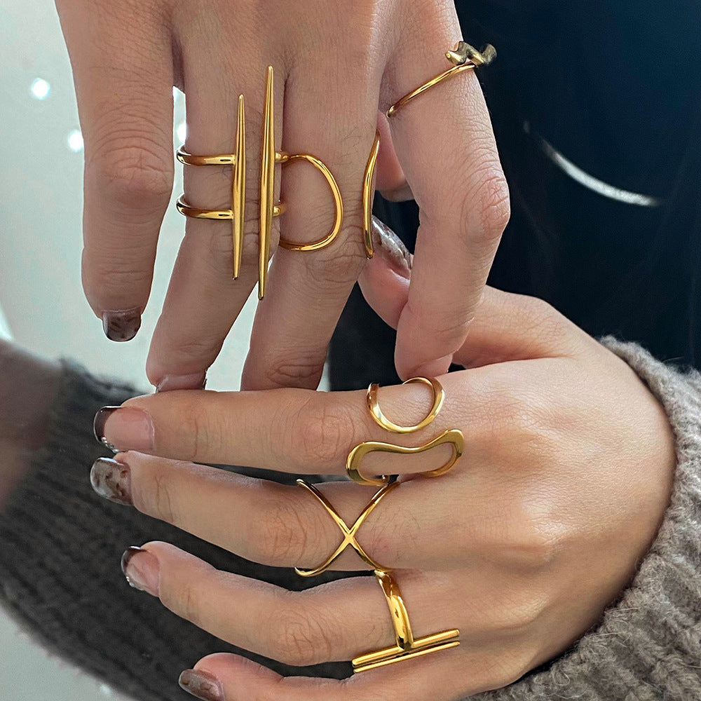 Nayelis Asymmetrical Open Ring [Y6NMS8W6]