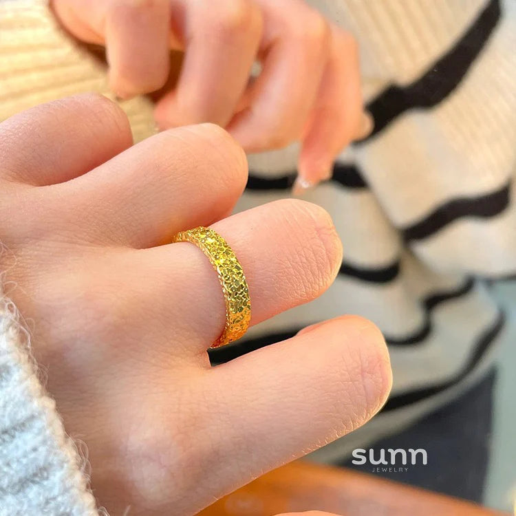 Nayely Crushed Ice Adjustable Ring