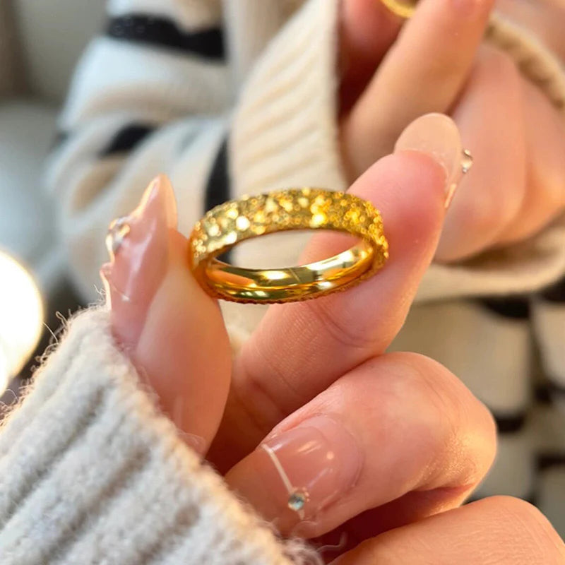 Nayely Crushed Ice Adjustable Ring