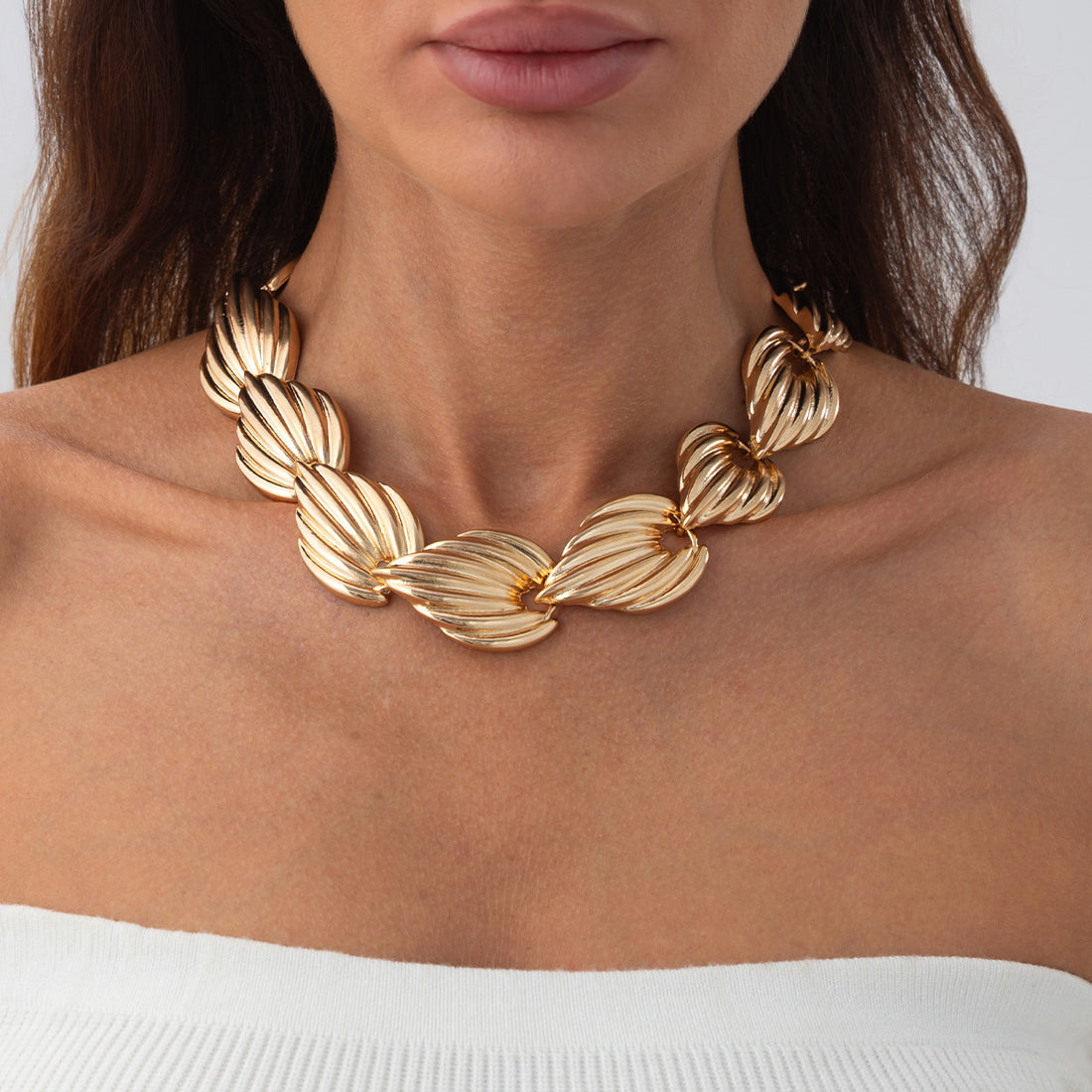 Nayely Fan Shell Necklace [ZLNM1IMN]