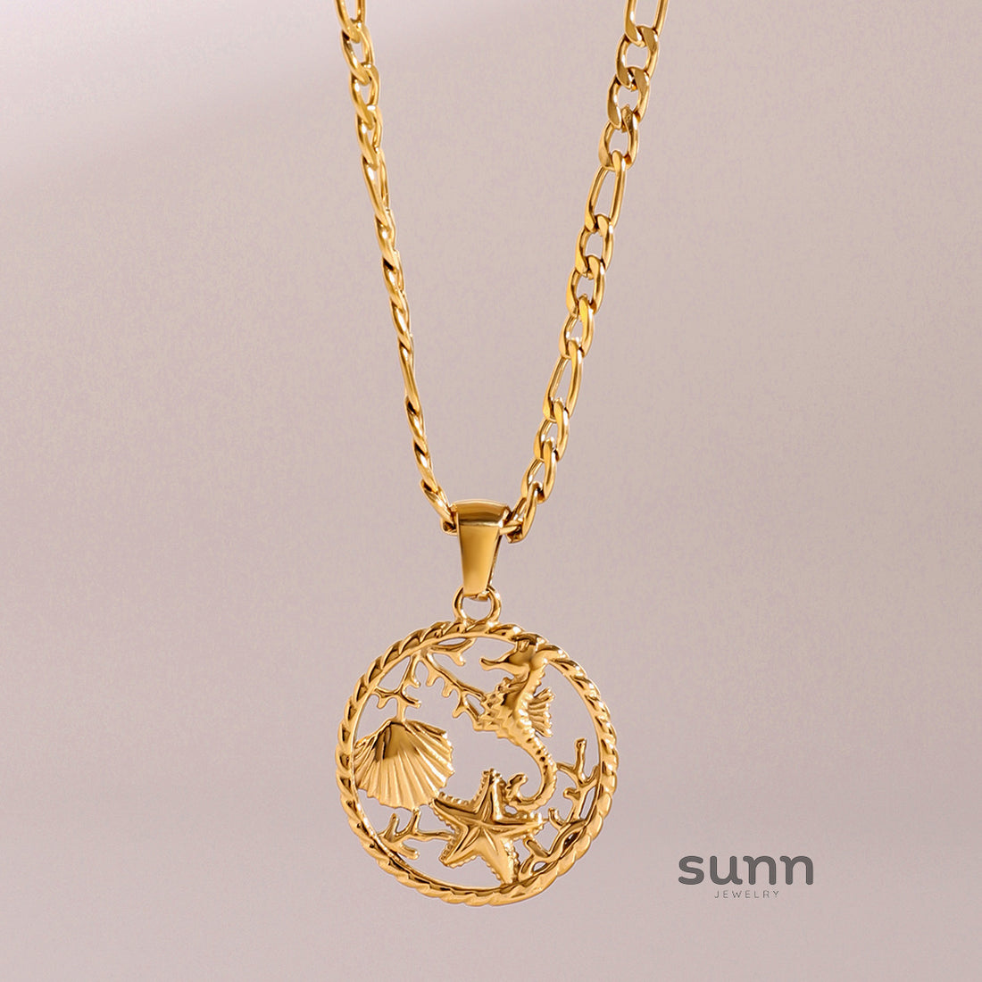 Nayely Golden Shell Pendant Necklace [YZYLBI1U]