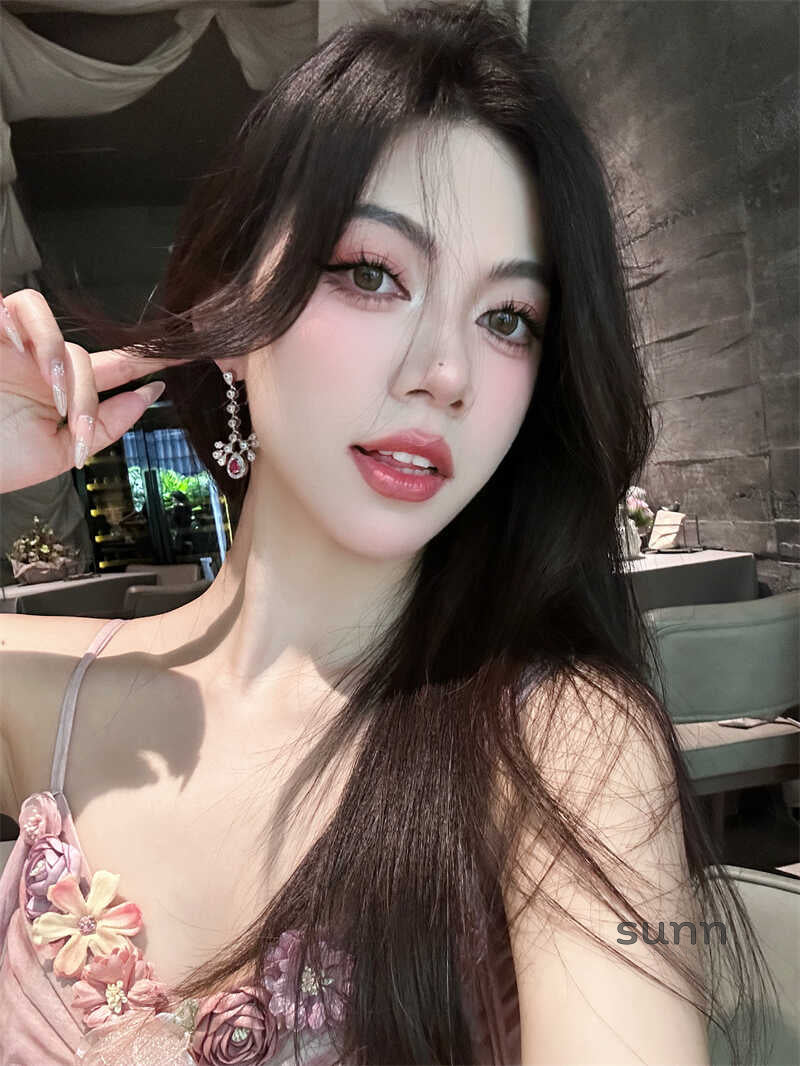 Nayla Ruby Drop Earrings [BKXD95TY]