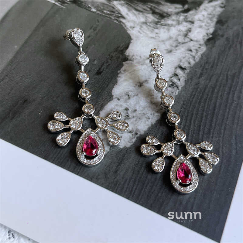 Nayla Ruby Drop Earrings [R01TYK3S]
