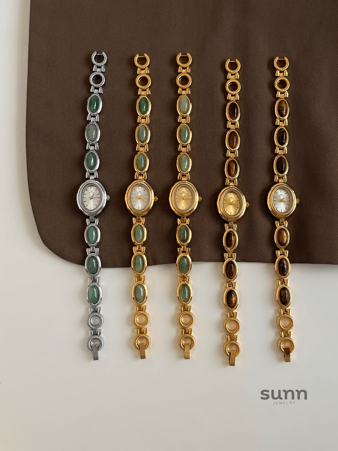 Nayomi Oval Jade Watch [NNWFAFCA]