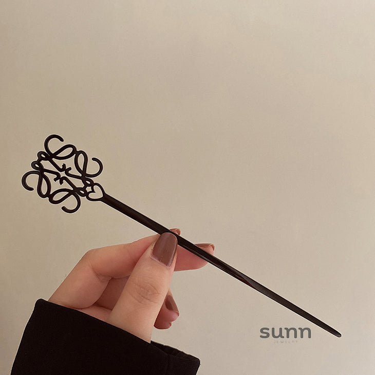 Nechama Sleek Metal Hairpin [1ZOMUTMC]