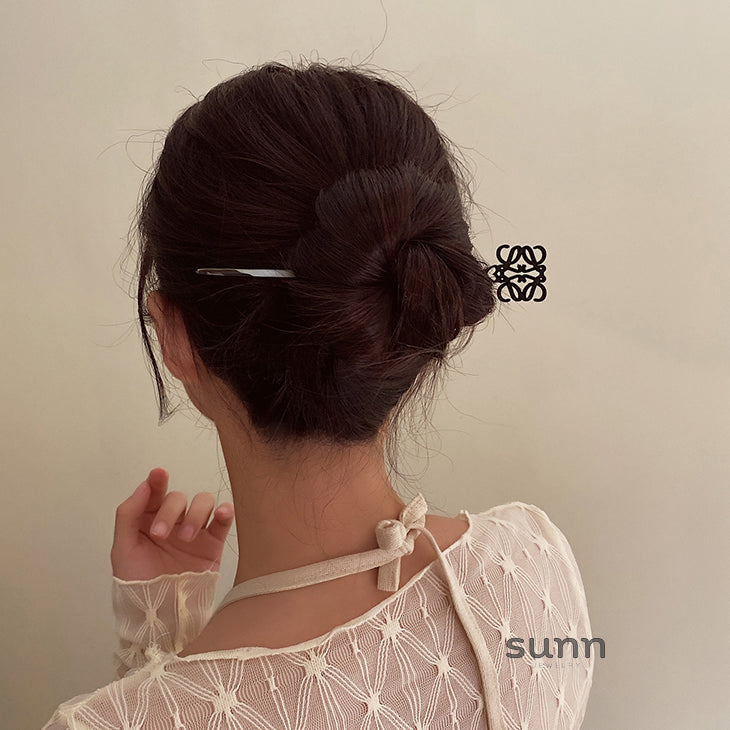 Nechama Sleek Metal Hairpin [R92QLM2G]