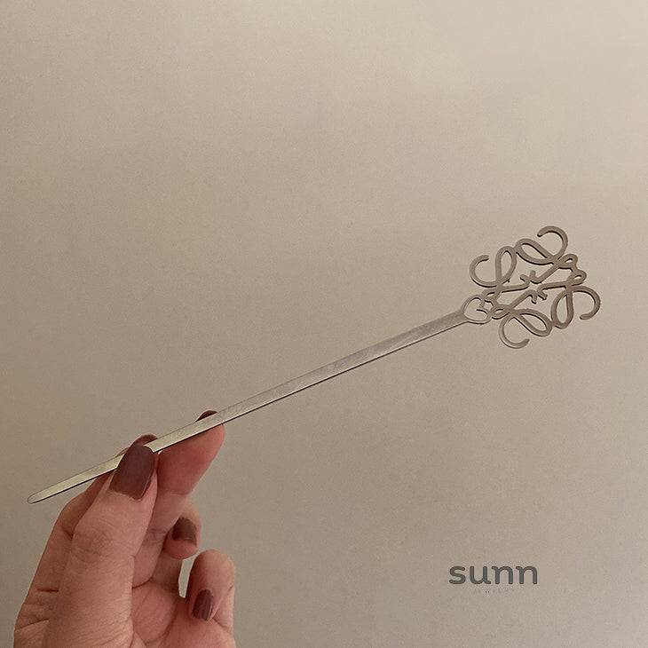 Nechama Sleek Metal Hairpin [Z65PCO2D]