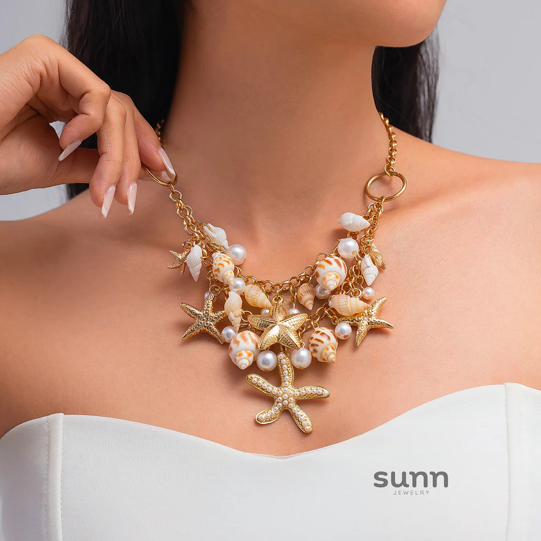 Neema Coastal Charm Chain