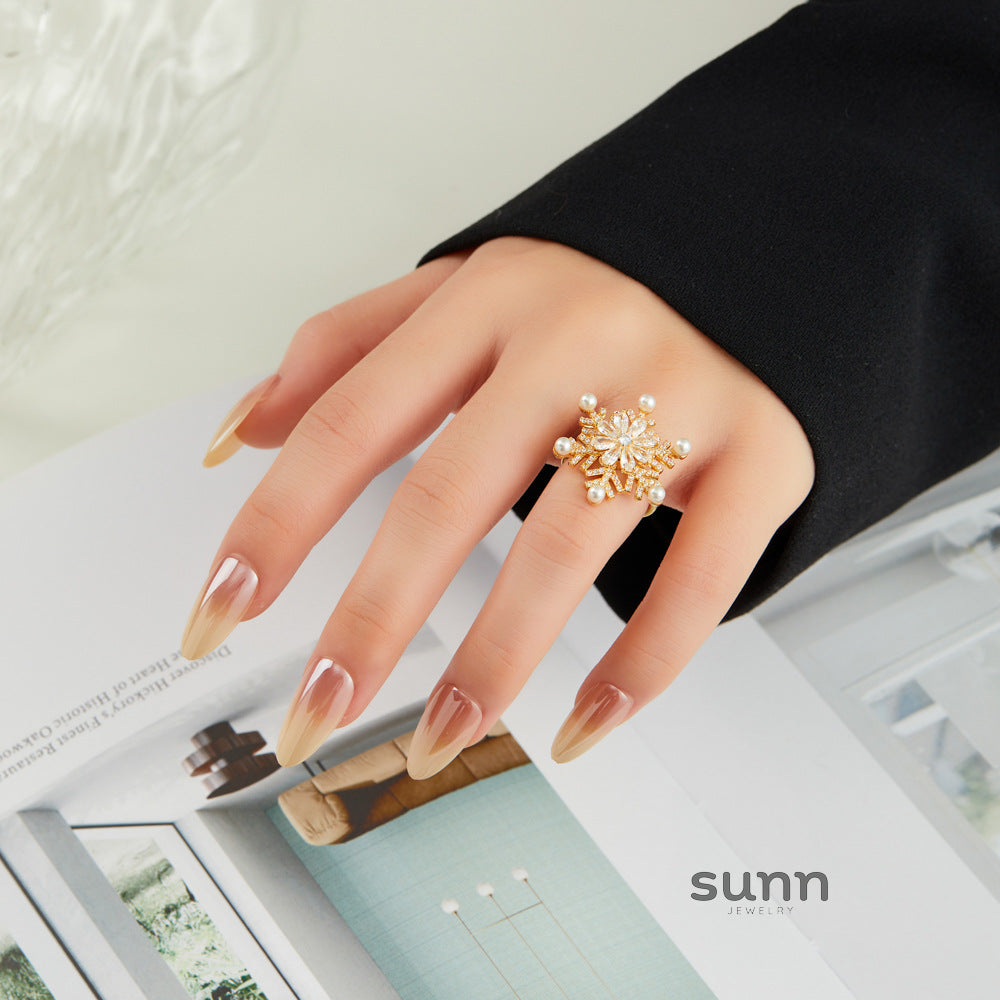 Nella Rotatable Snowflake Open Ring [EPQPIN3J]