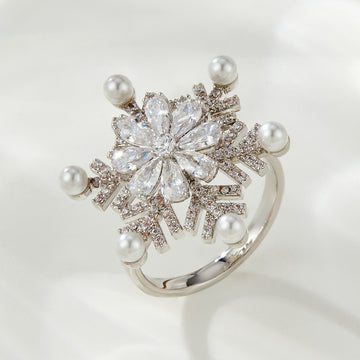 Nella Rotatable Snowflake Open Ring [EPQPIN3J]