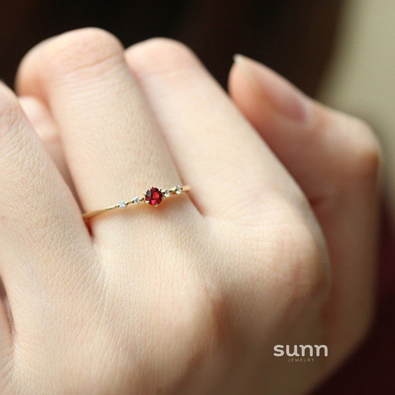 Neva Gilded Ruby Cocktail Ring [G2P8XXDT]