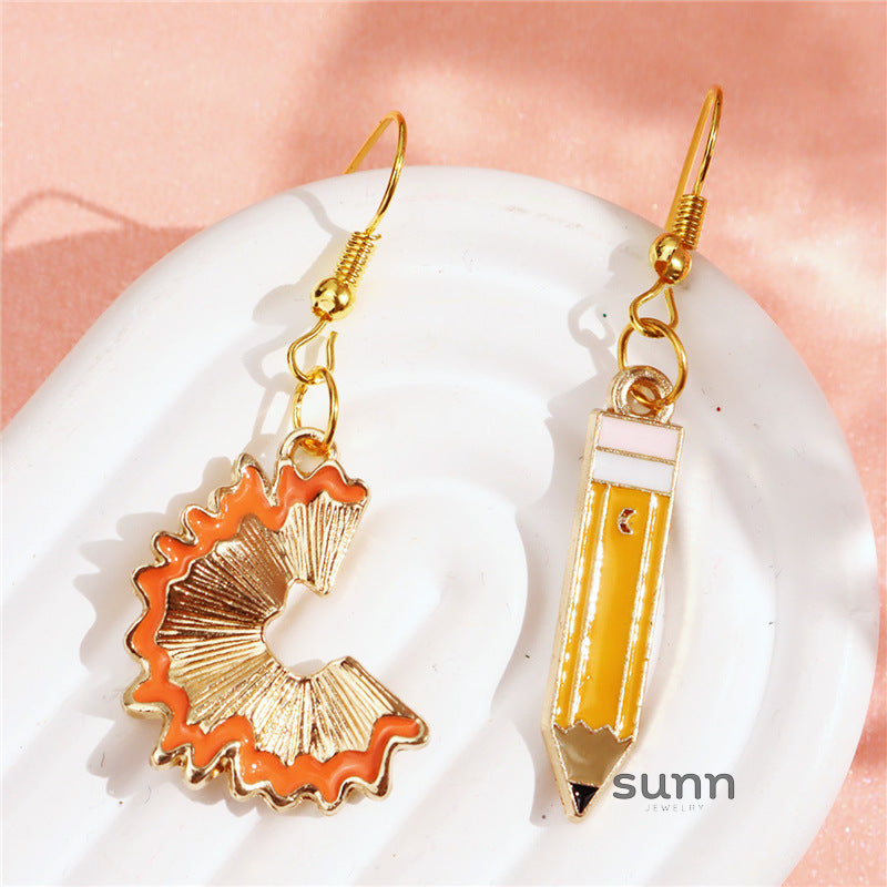 Neve Asymmetric Drop Earrings [NRGWID1H]