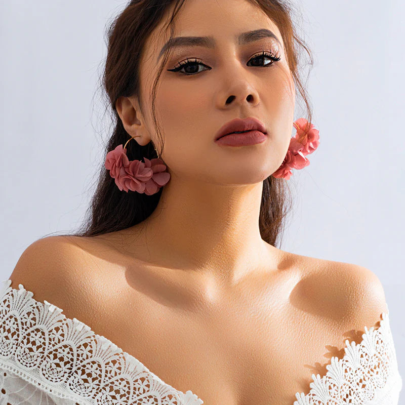 Neyla Delicate Floral Earrings
