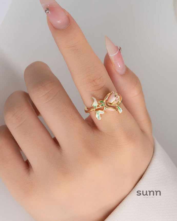 Niara Enamel Rose Adjustable Ring [8177KBWG]