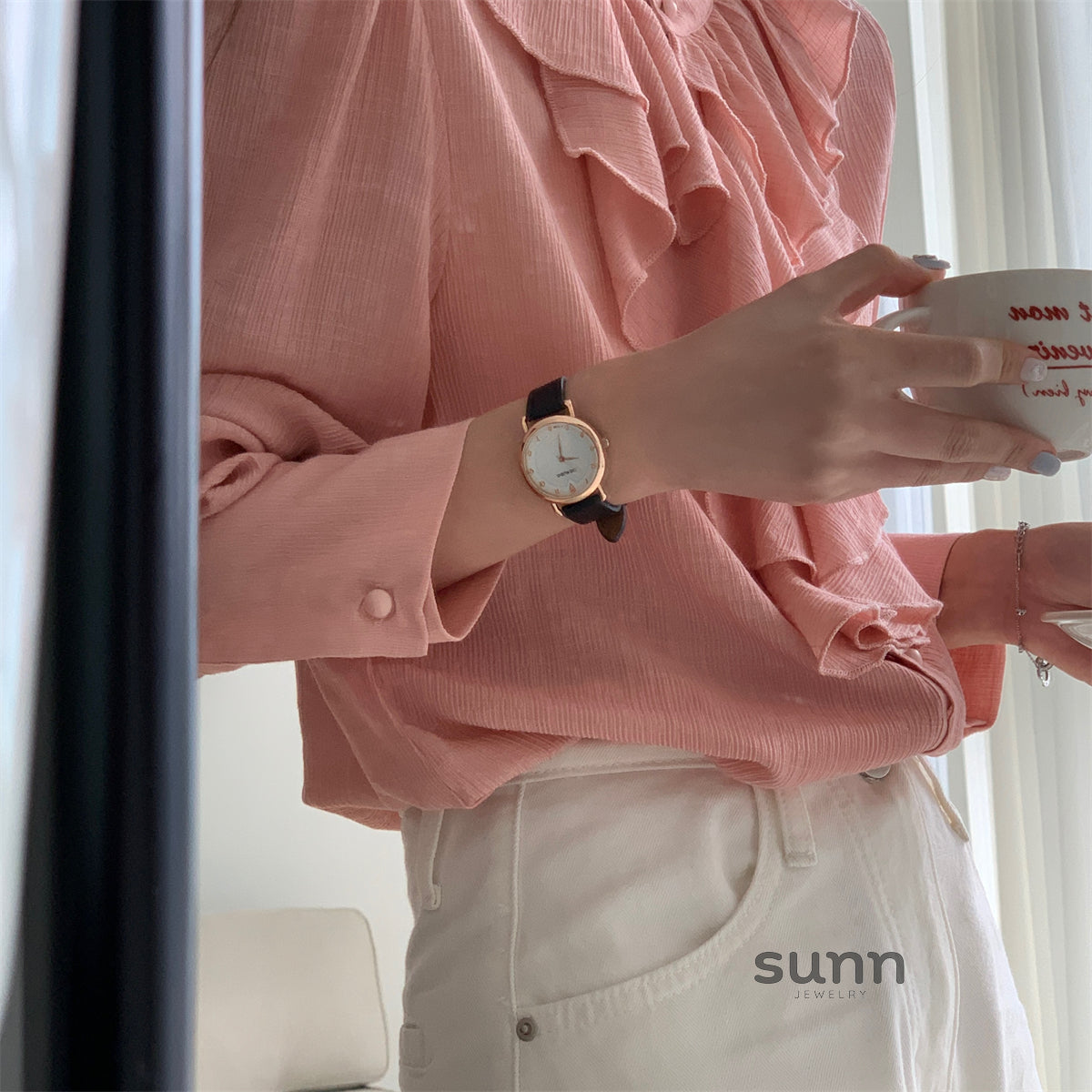 Nico Iridescent Shell Face Watch [PKJSF8Y6]