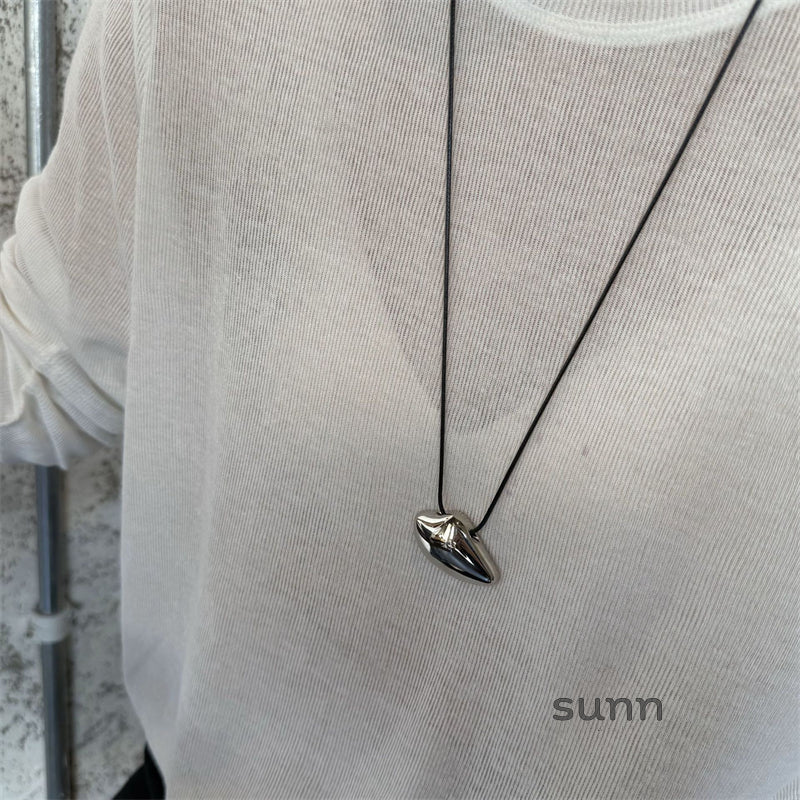 Nicolina Cloud Pendant Sweater Chain [UZ26BN7Z]