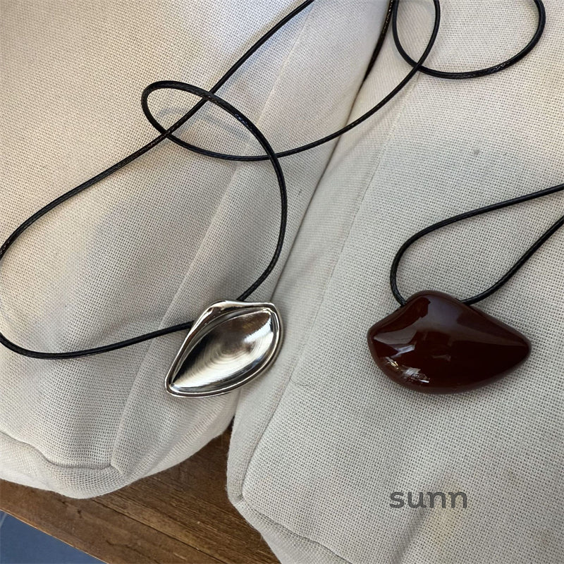 Nicolina Cloud Pendant Sweater Chain [KRVLVDGI]