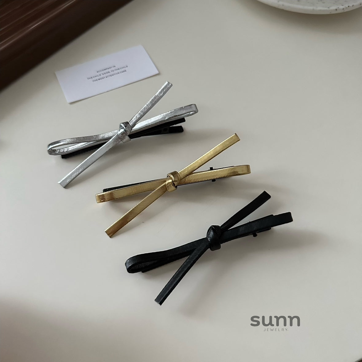 Nicolina Dainty Bow Hairpin [IO57UB7O]