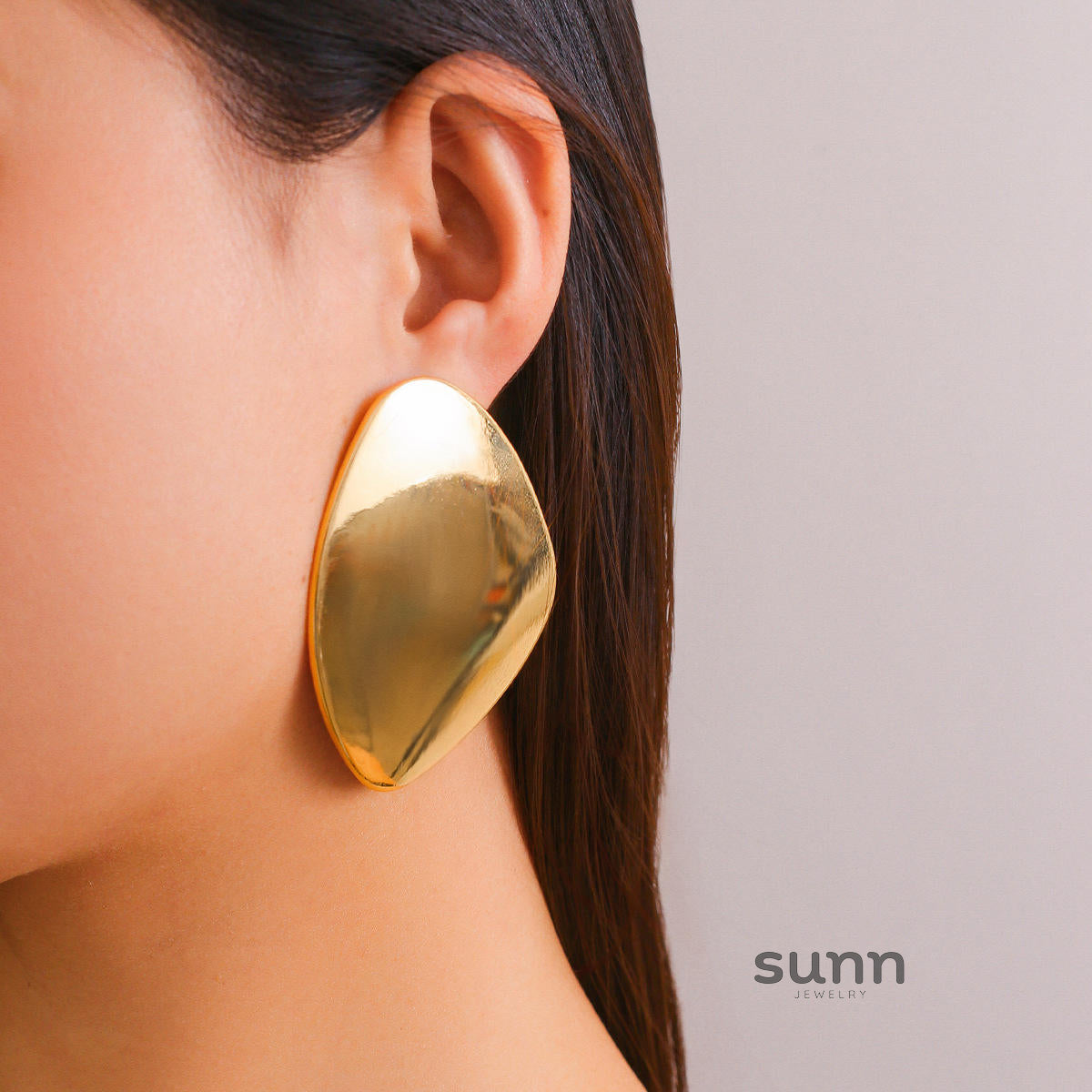 Nidhi Geometric Statement Earrings [QF9FIQBY]