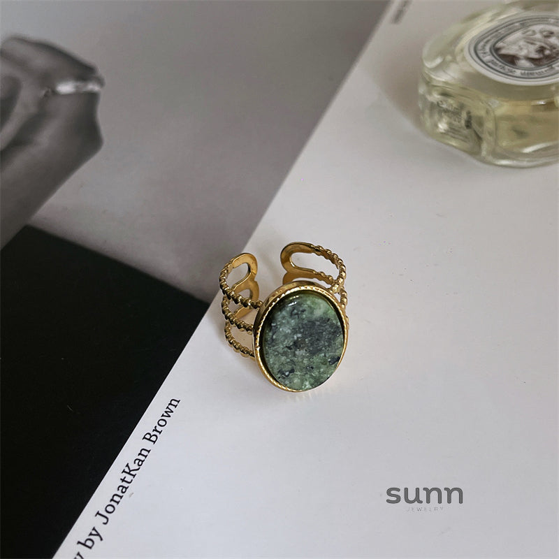 Nihira Embossed Open Ring [58KZ99CV]
