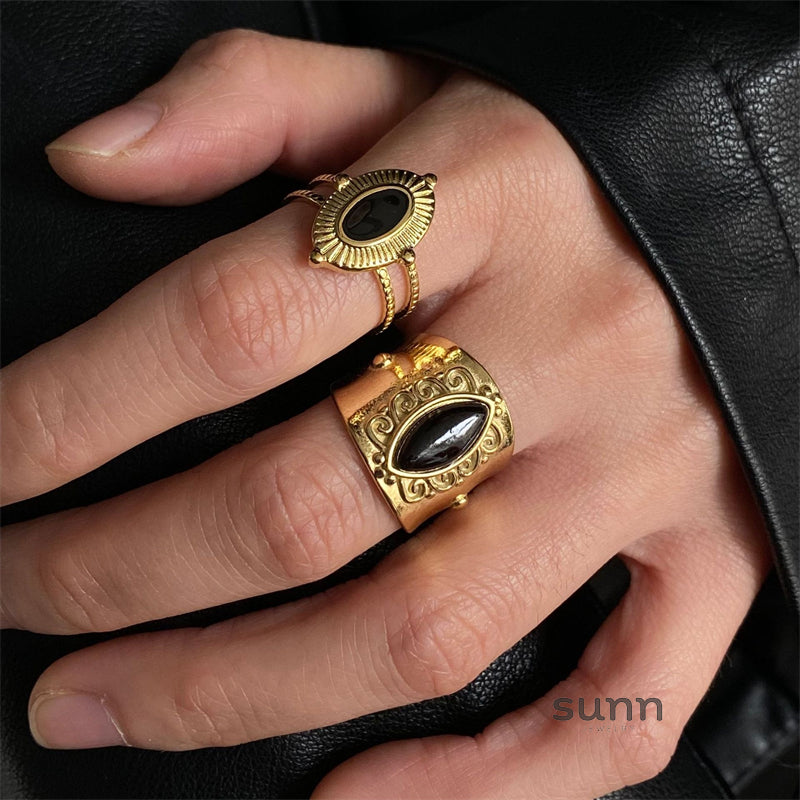 Nihira Embossed Open Ring [M7U8NQC1]