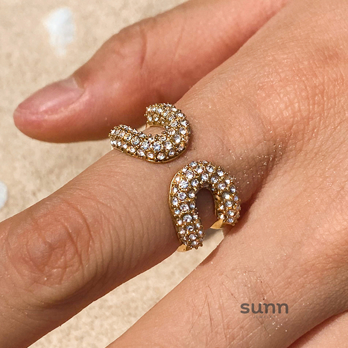 Nila Geometric Band Ring [7KXLGZ2M]