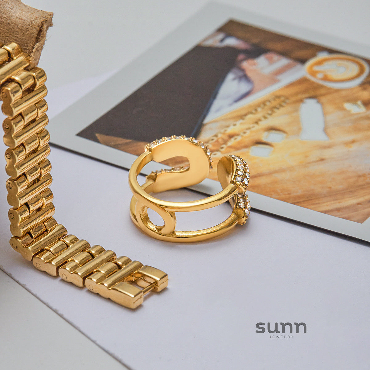 Nila Geometric Band Ring [5CHPKLSH]