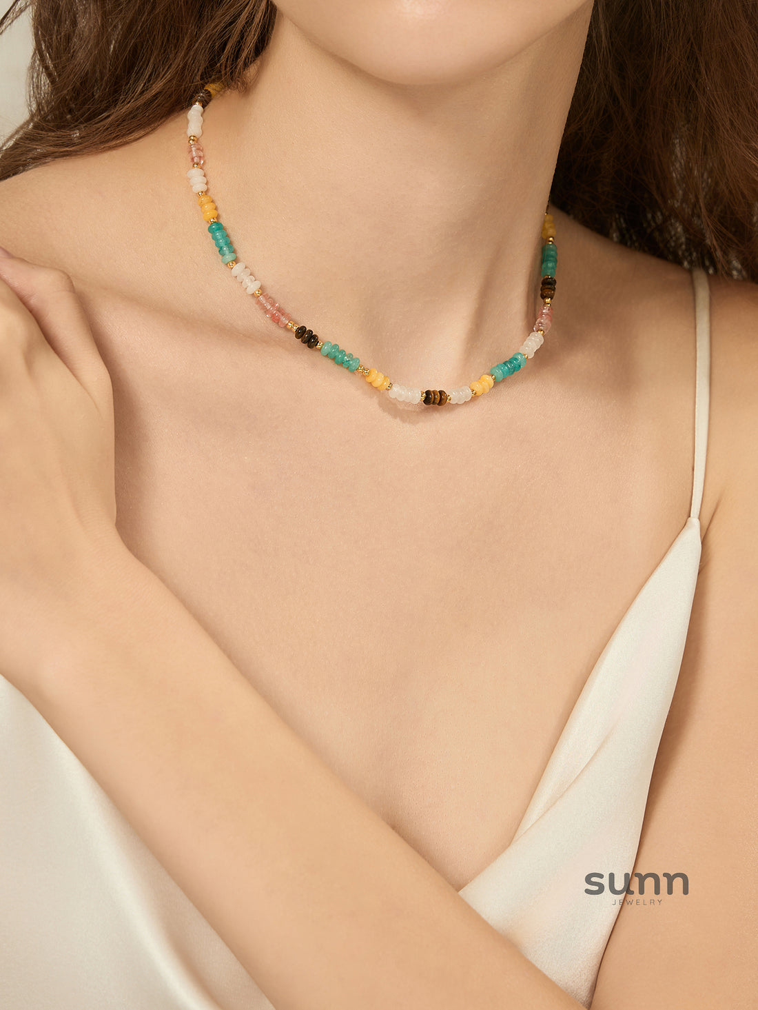 Nimrat Colorful Beaded Pearl Necklace [FXTRXXMX]