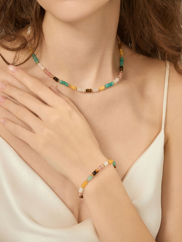 Nimrat Colorful Beaded Pearl Necklace [FXTRXXMX]