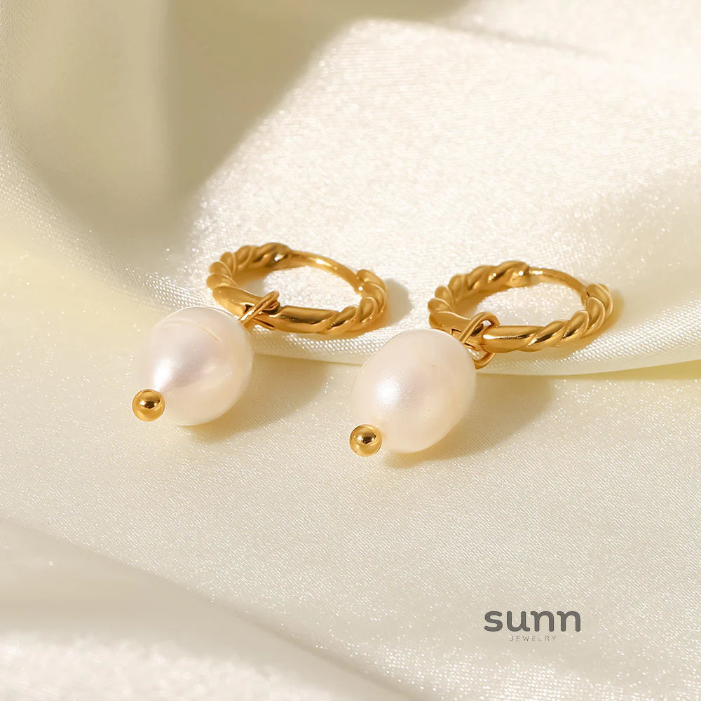 Nina Gold Pearl Hoops